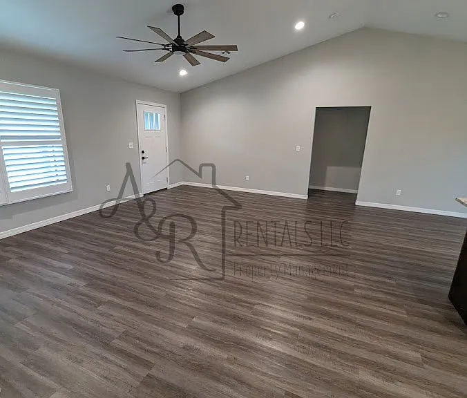 2003 E Cow Creek Ln — Photo 12