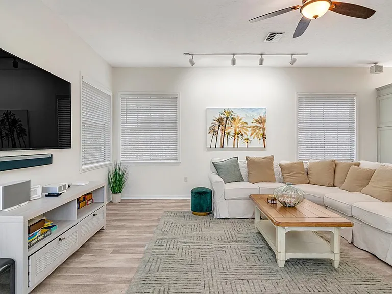 1200 Tree Bay Ln — Photo 9