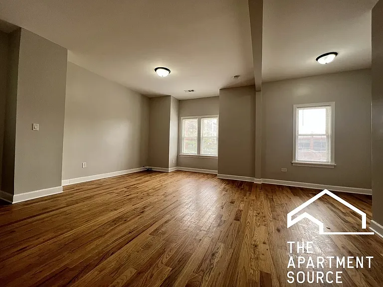 3614 W McLean Ave — Photo 10