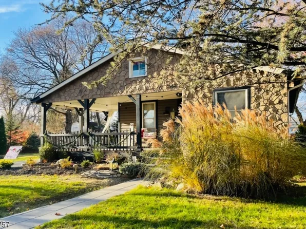 22 Stonewald Rd, Mount Olive Twp., NJ 07828