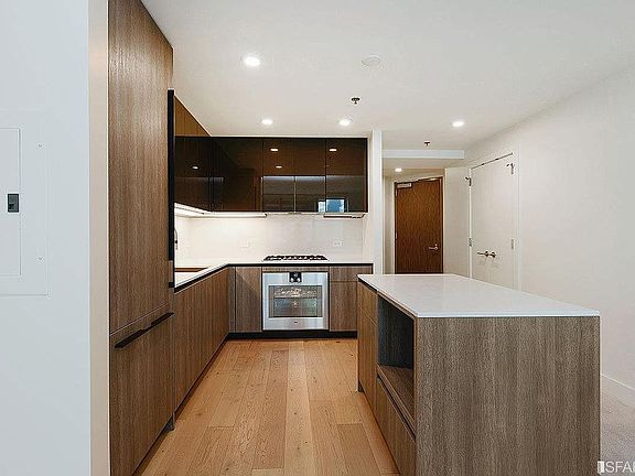 3rd image of 338 Main St #4