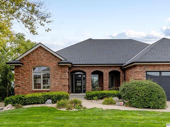 2nd image of 11819 N 178th Cir