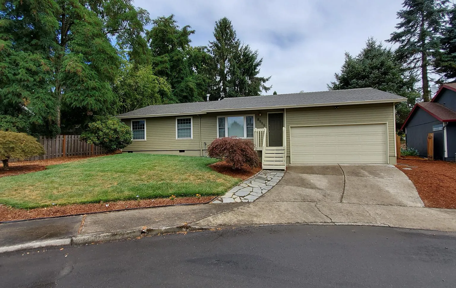 3 bed, 1400 sqft, $2,595 — Photo 2