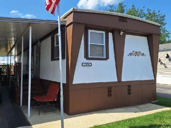 8800 S Harlem Ave Trailer 1976, Bridgeview, IL 60455