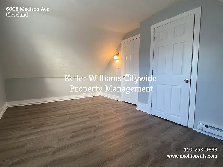 6008 Madison Ave - single family 2 bedroom with a loft — Photo 9