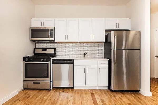 Rented by Bold New York | media 1