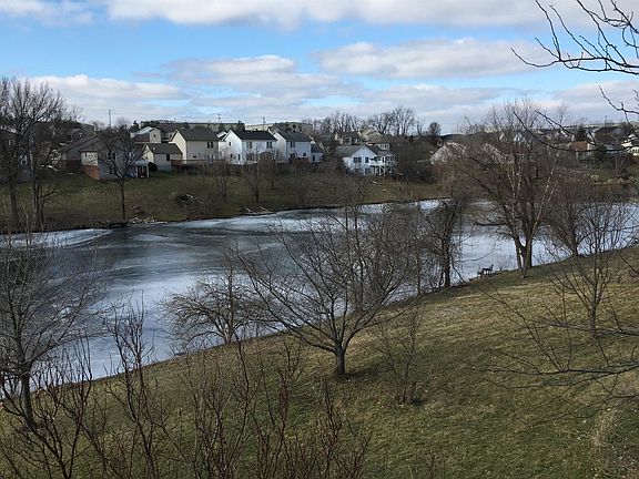 4th image of 138 Mallard Dr