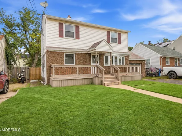 25 Collins Avenue, Port Monmouth, NJ 07758