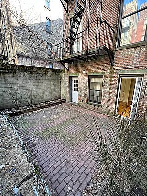 3rd image of 449 W 51st St #1R8