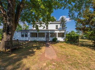 289 Bennetts Ln, Somerset, NJ 08873