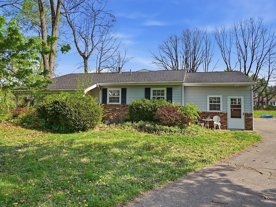 1st image of 2318 Rodger Rd