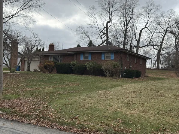 8052 Sigle Ln, Poland, OH 44514