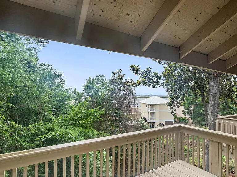 2024 Sea Cliff Dr N — Photo 22