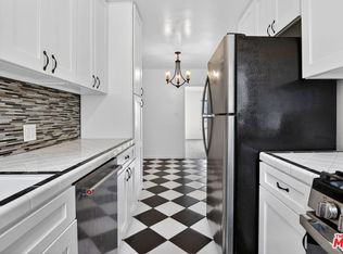 314 N Saint Andrews Pl #3, Los Angeles, CA 90004