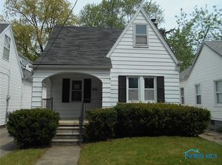 1916 Barrows St, Toledo, OH 43613
