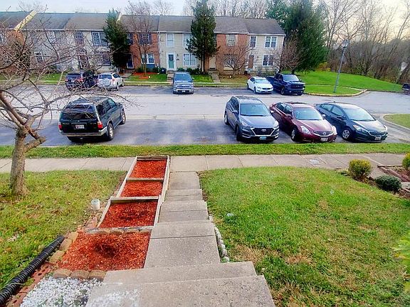 3rd image of 24 Ramsgate Ct