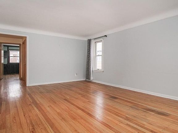 2nd image of 7416 Renwood Dr