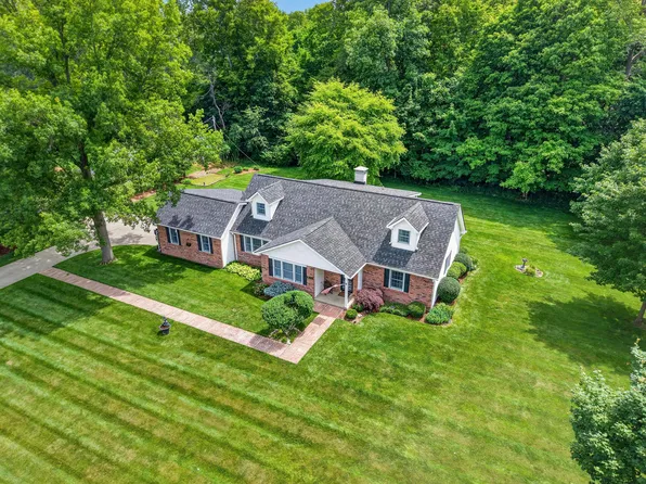 18 Eastlake Rd, Reynoldsburg, OH 43068