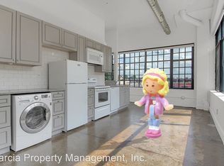 4901 Pernod Ave APT 1, Saint Louis, MO 63139