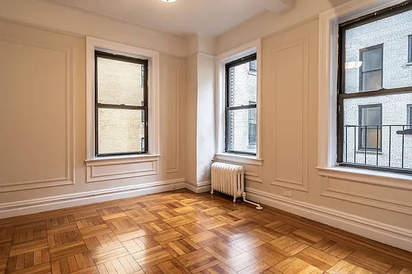Rented by Metropolitan Equities | media 2
