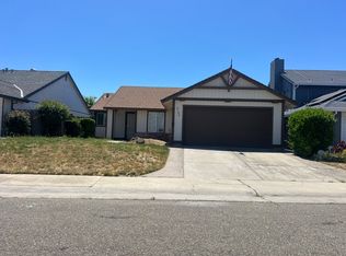 8186 Gustine Way, Sacramento, CA 95828