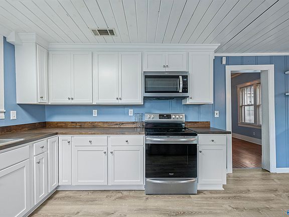 4th image of 1021 Johnston St SE