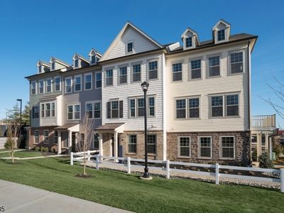 7 Ambrosia Court, Livingston, NJ, 07039