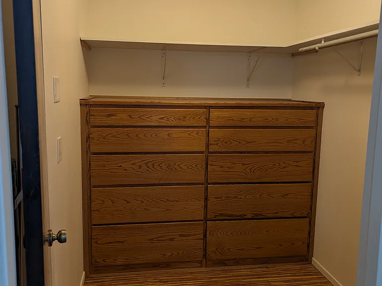 Walk-in closet