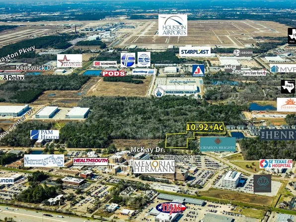 McKay Dr, Humble, TX 77338