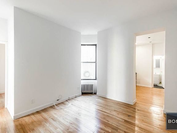 2nd image of 324 E 91st St #19A