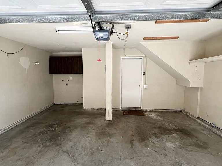 4842 King Cir #A — Photo 22