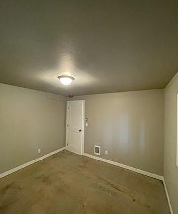 Unit Photo