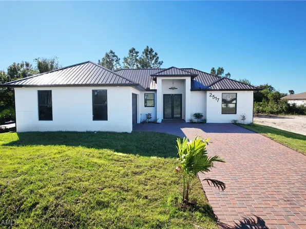 2517 11th St SW, Lehigh Acres, FL 33976