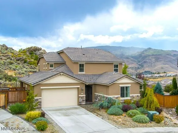 8750 Lost Creek Ct, Reno, NV 89523