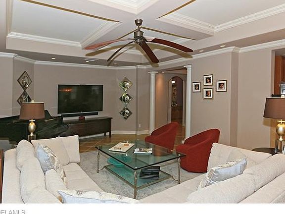 4th image of 501 Avellino Isles Cir APT 39201