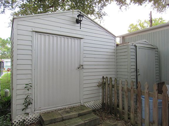 5th image of 5595 E Irlo Bronson Memorial Hwy #18