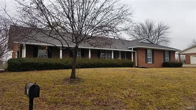 1st image of 74 Glenwood Dr