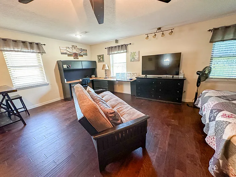 3000 Keller Hicks Rd #2 — Photo 37