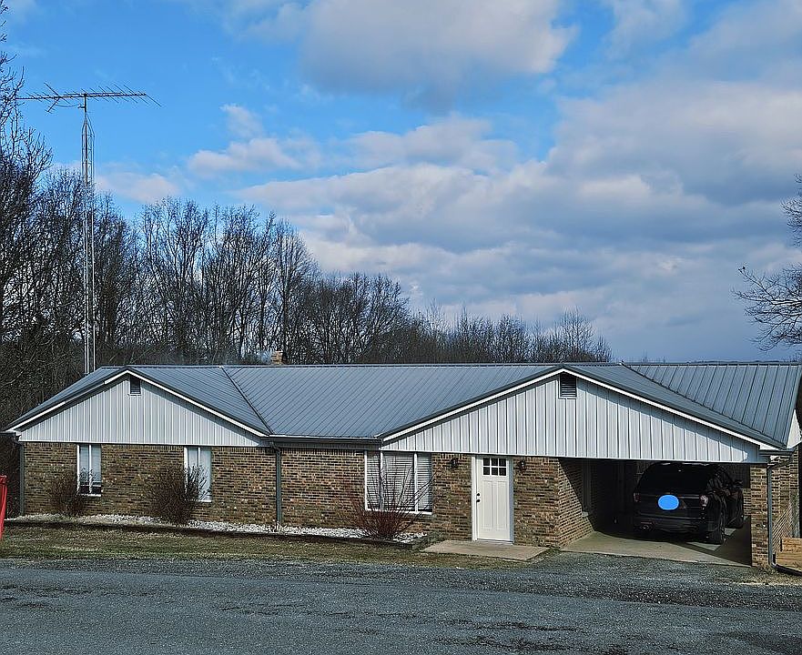 1st image of 965 Sugar Grove Rd