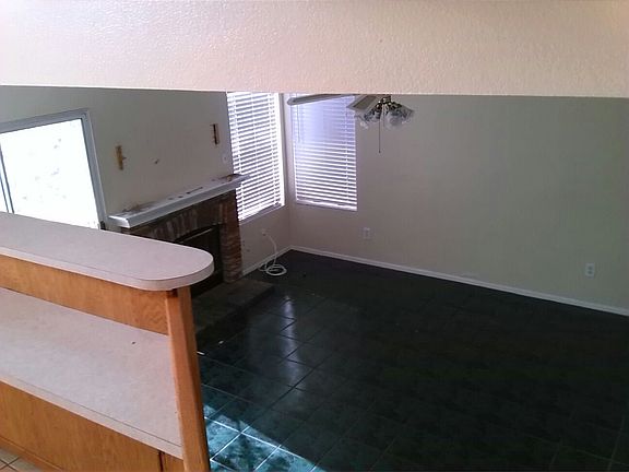 3rd image of 26235 Perrier Dr