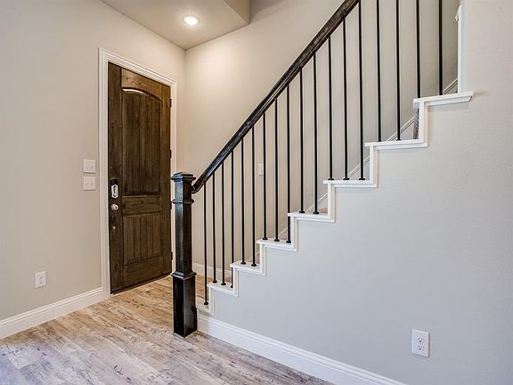 3rd image of 4146 Shavano Dr