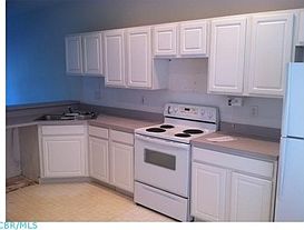 3rd image of 5520 Village Psge