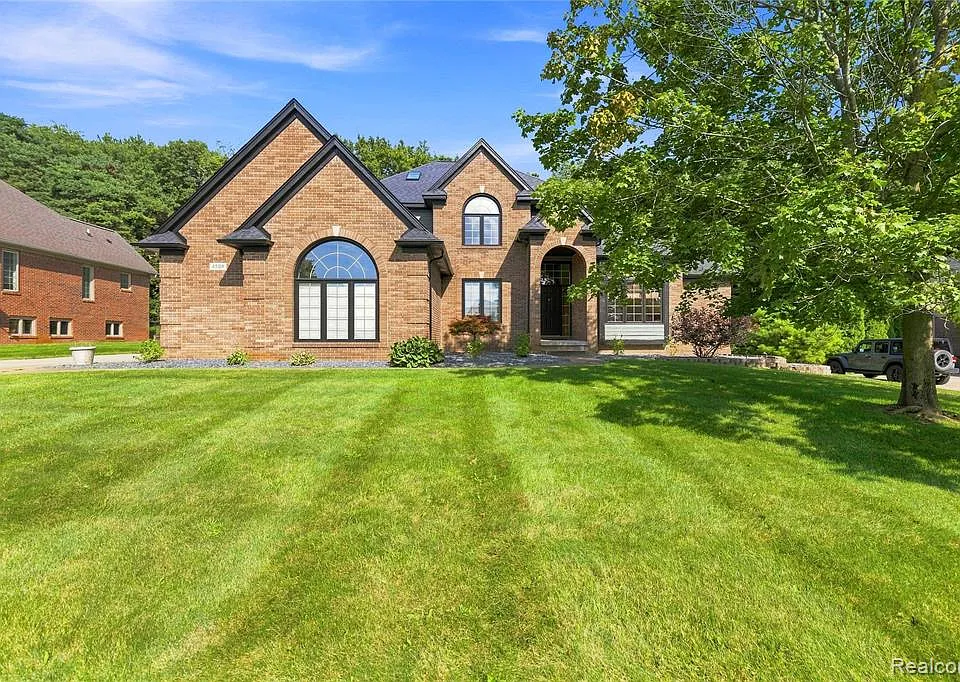 4509 Peppermill Ln
