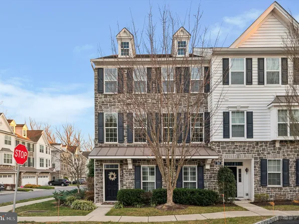 212 Jackdaw Aly, Media, PA 19063