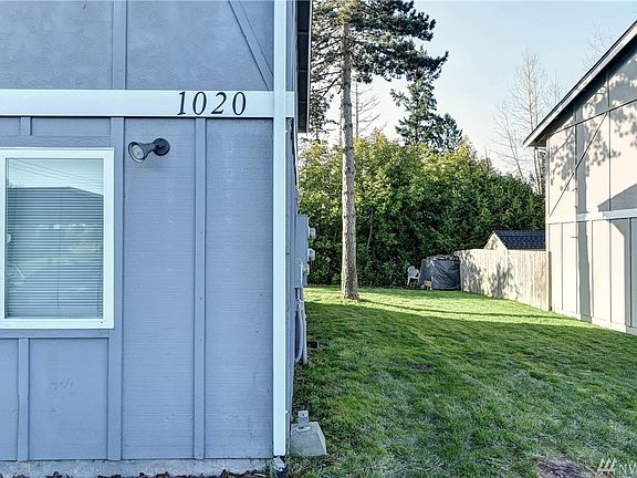 5th image of 1020 76th Street Ct E