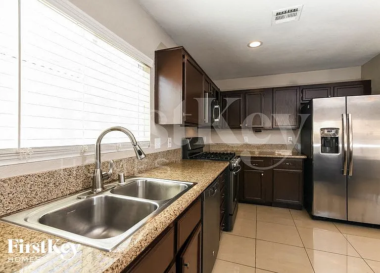 6962 Antell Cir — Photo 5