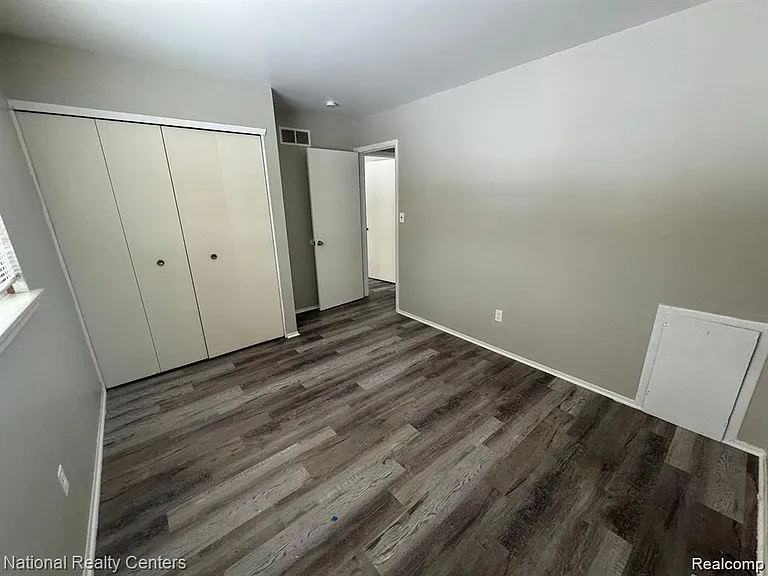 30824 Greater Mack Ave — Photo 4