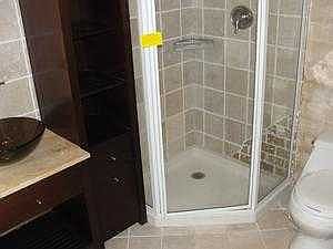 2nd Floor Bathroom
