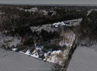 527 Flying Club Rd, Quinte West, ON K0K3E0