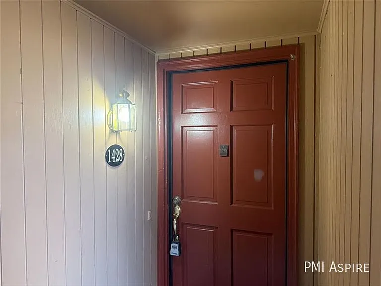 1410 E 16th St #1428 — Photo 2